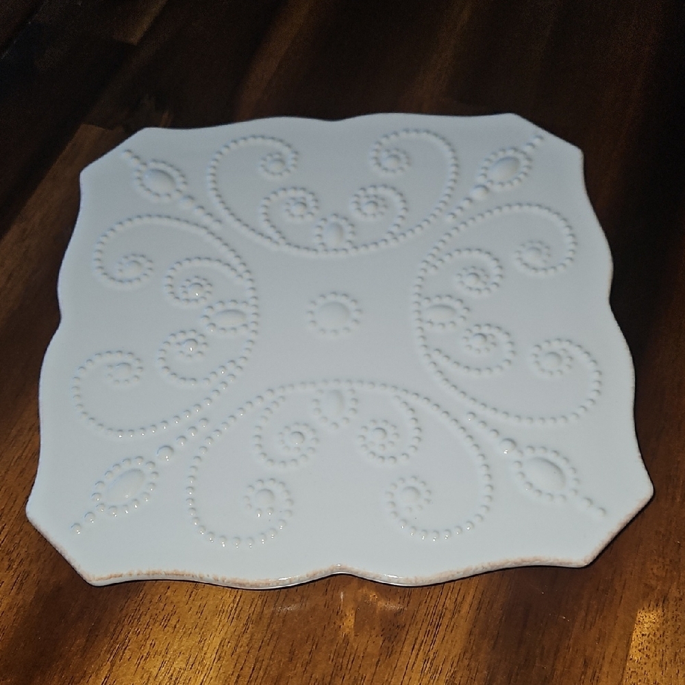 Lenox French Perle White Ceramic Trivet Plate. - Picture 2 of 6